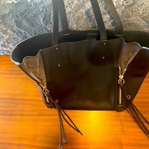 Large Chloe Milo Tote - reposh